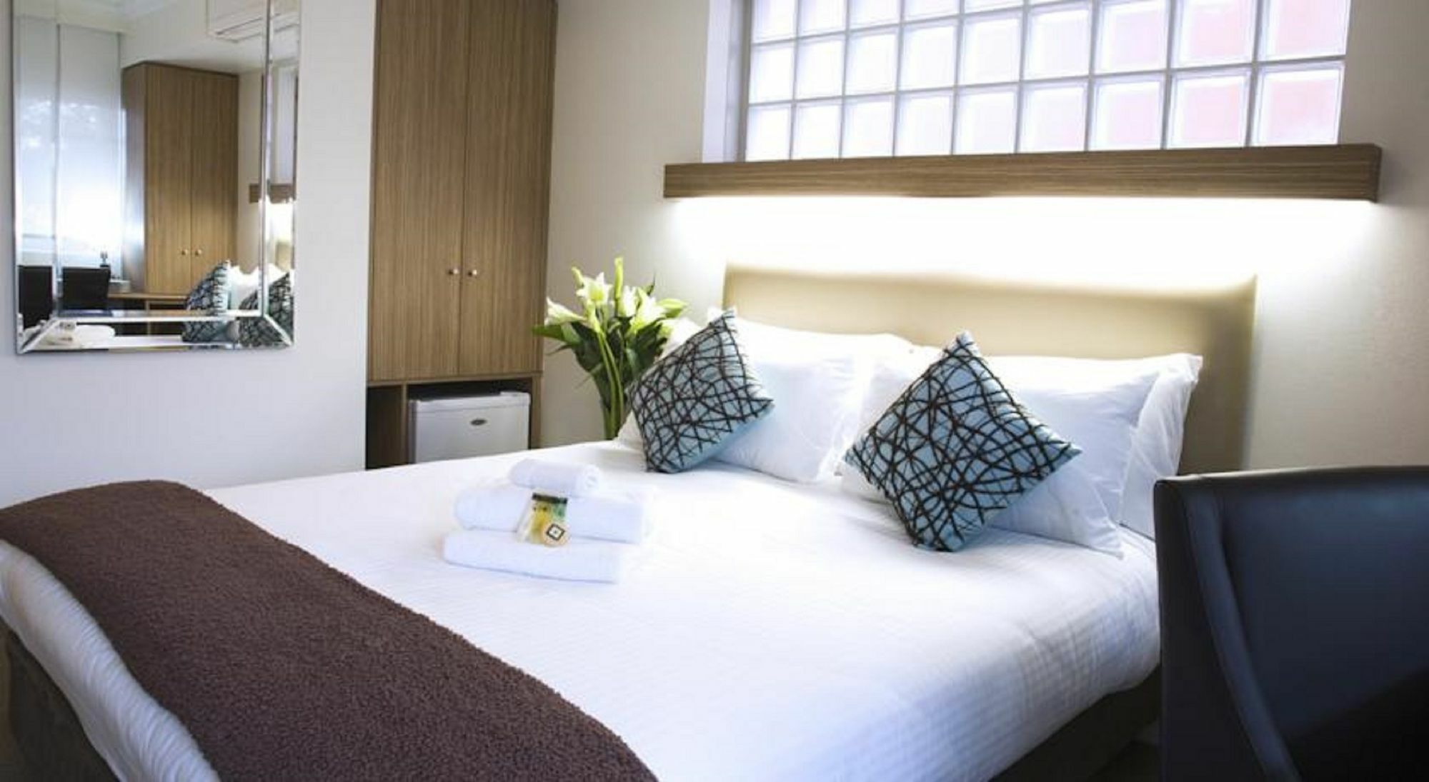 Hotel The Blenheim Sydney Exterior foto